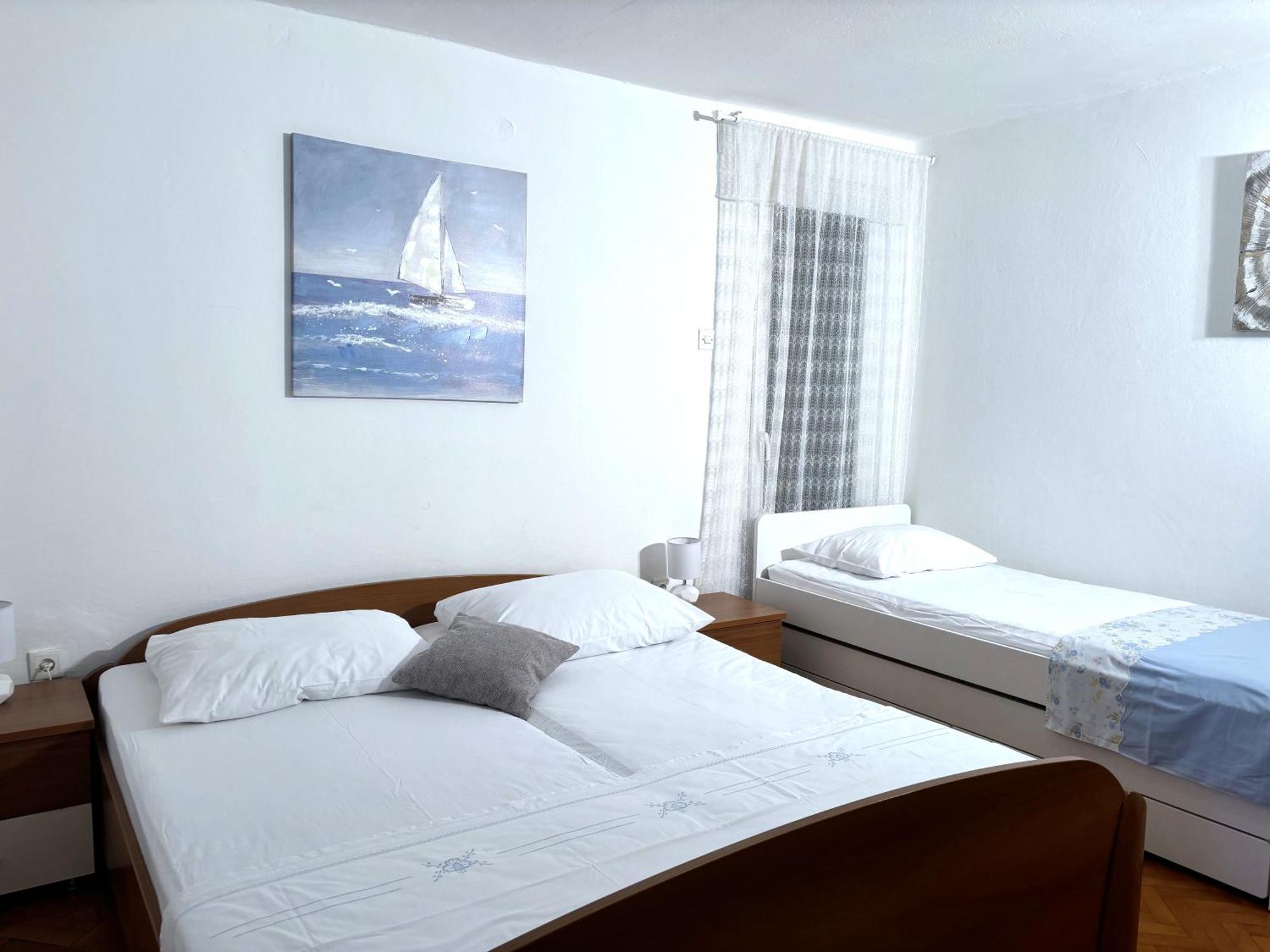 Authentic Dalmatian House Apartment Kaštela Екстериор снимка
